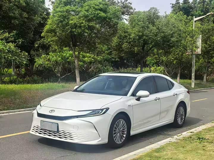 Toyota Camry, 2024 — купить в Саранске под ключ