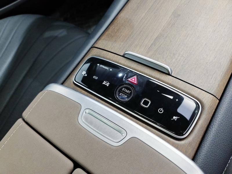 Mercedes-Benz EQS, 2025 — фото 11 из 12