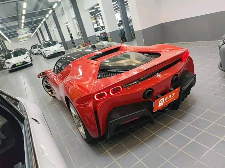 Ferrari SF90, 2023 — фото 2 из 9