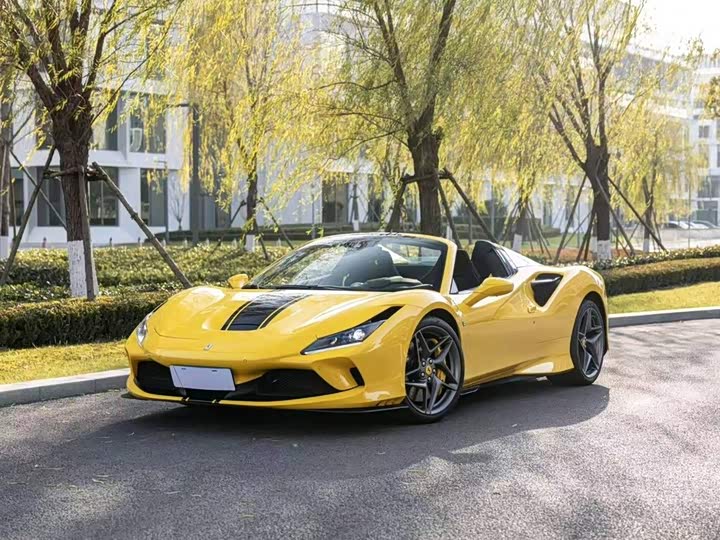 Ferrari F8, 2022 — купить в Уфе под ключ