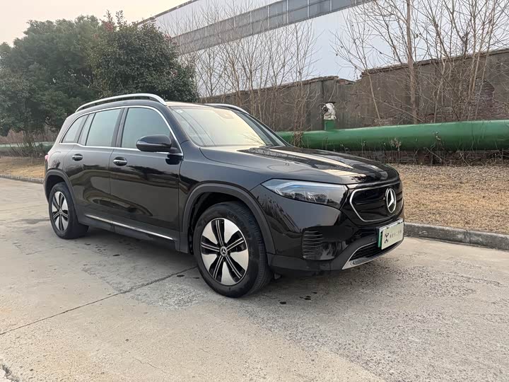 Mercedes-Benz EQB, 2024 — фото 2 из 9