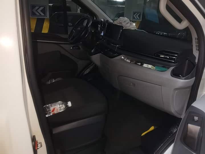 Maxus V70, 2023 — фото 8 из 9