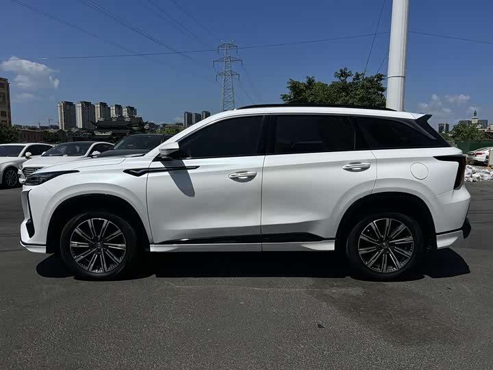 Changan CS75 Plus, 2023 — фото 4 из 9