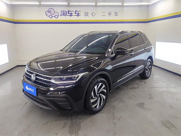 Volkswagen Tiguan L Pro, 2025 — купить в Санкт-Петербурге под ключ