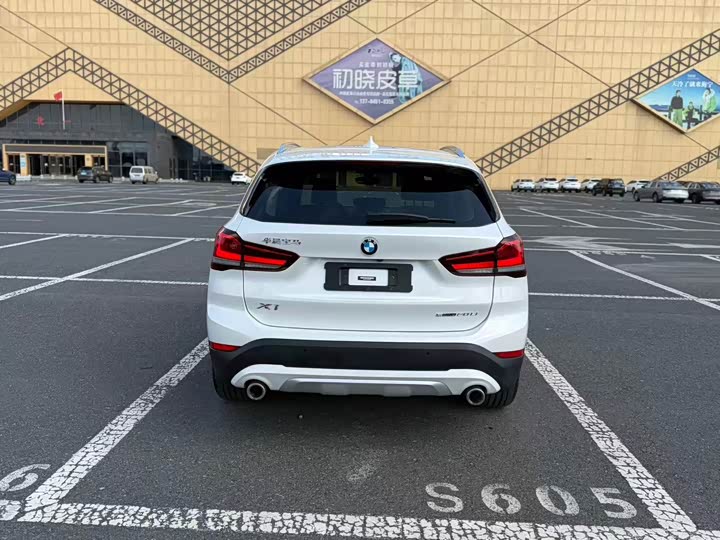 BMW X1, 2022 — фото 6 из 9