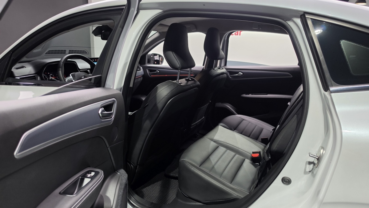 Renault XM3, 2022 — фото 10 из 12