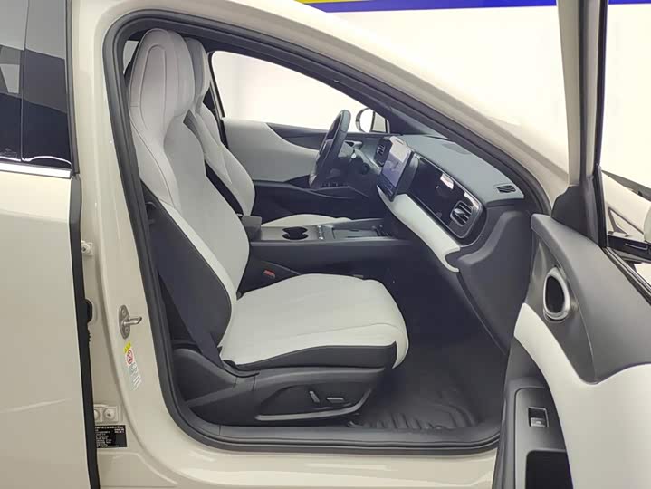 BYD Seal 06 Hybrid/EV, 2025 — фото 8 из 9