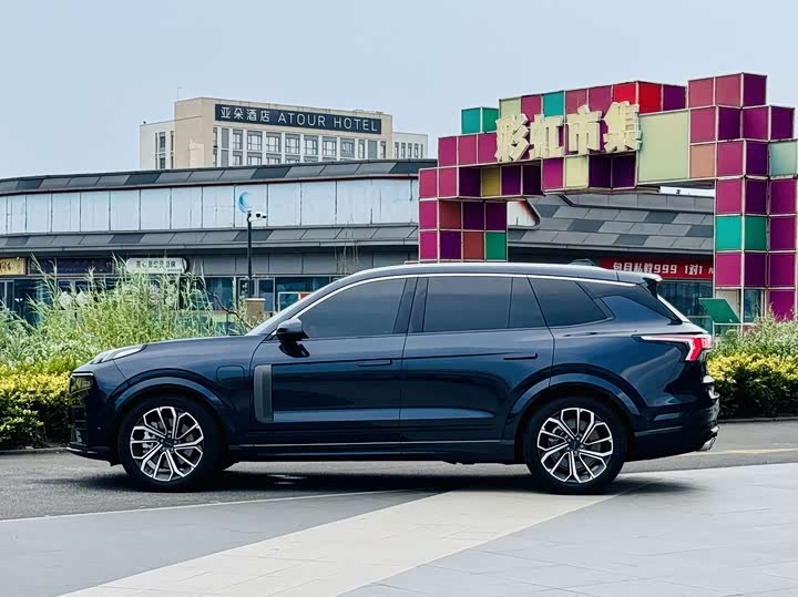 Lynk & Co 09 EM-P Hybrid, 2023 — фото 5 из 9