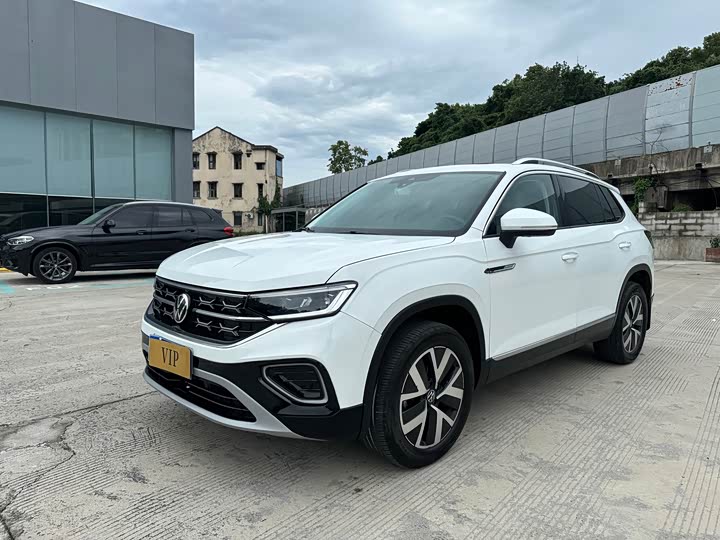 Volkswagen Tayron, 2023 — купить в Перми под ключ