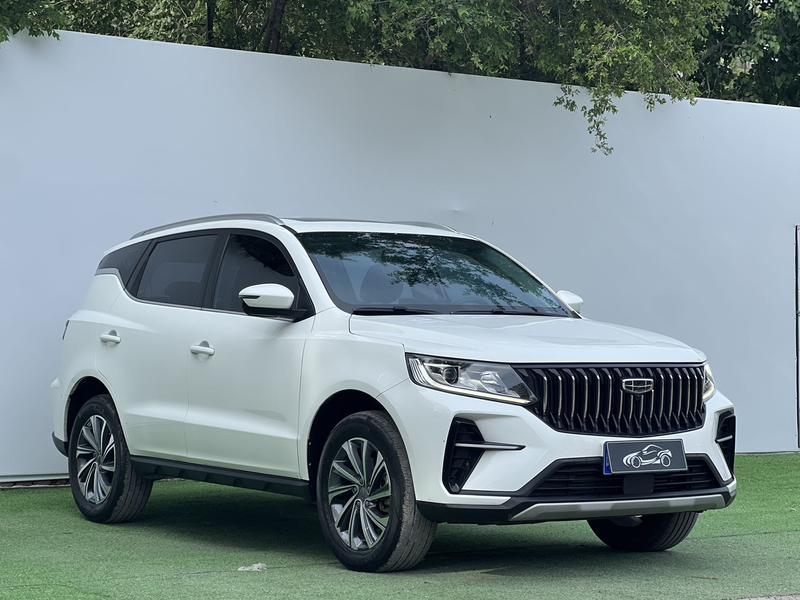 Geely Vision X6, 2021 — фото 3 из 10