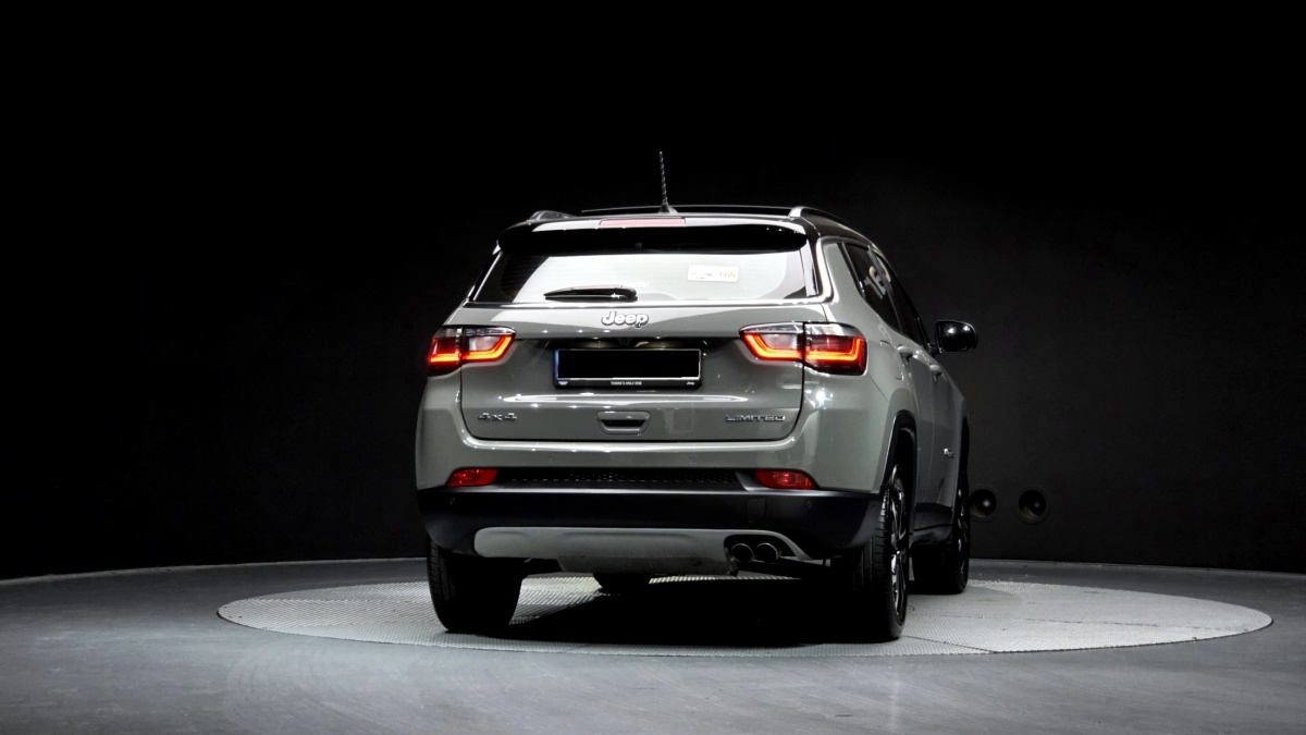 Jeep Compass, 2022 — фото 4 из 12