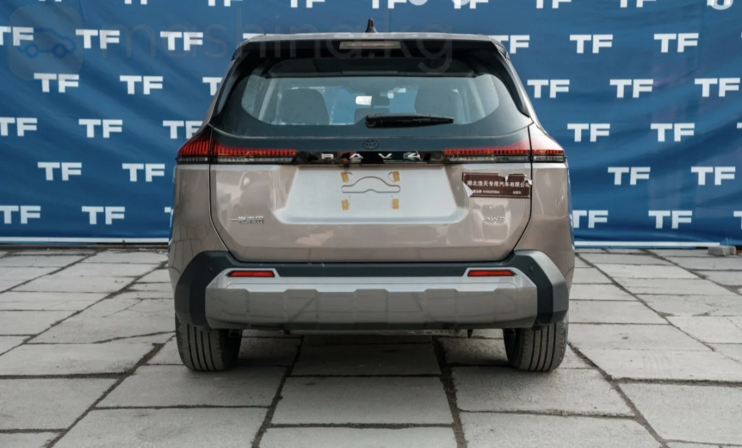 Toyota Rav4, 2026 — фото 6 из 12