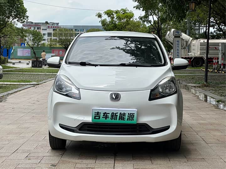 Changan BenBen E-Star, 2021 — фото 3 из 9