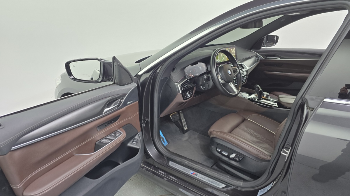 BMW Gran Turismo, 2023 — фото 9 из 12