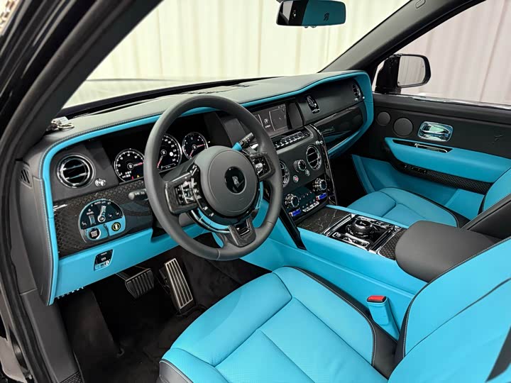 Rolls-Royce Cullinan, 2021 — фото 9 из 9
