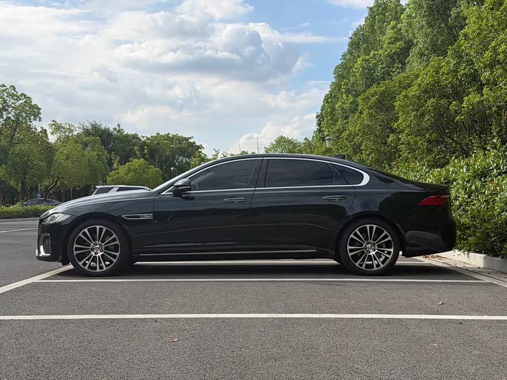 Jaguar XF L, 2022 — фото 5 из 9