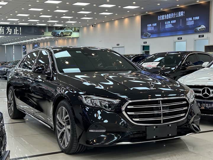 Mercedes-Benz E-Class, 2024 — фото 2 из 9
