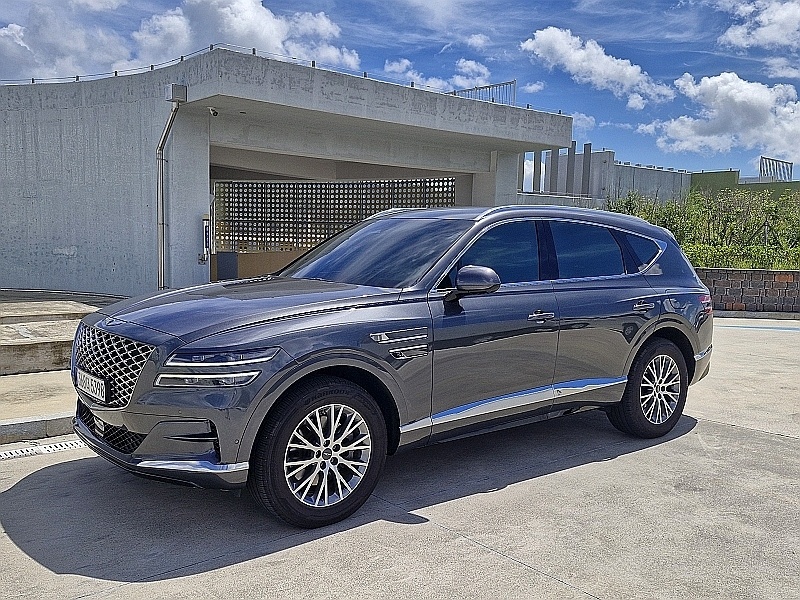 Genesis GV80, 2022 — фото 2 из 12