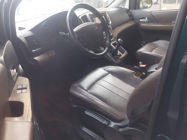 Dongfeng Forthing Lingzhi Plus, 2021 — фото 9 из 9