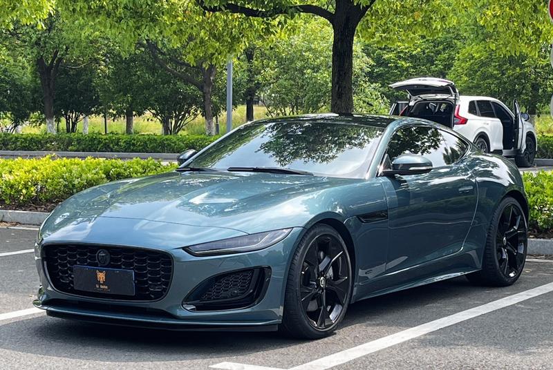 Jaguar F-Type, 2024 — купить в Москве под ключ