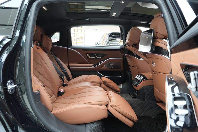 Mercedes-Benz Maybach S-Class, 2023 — фото 6 из 8
