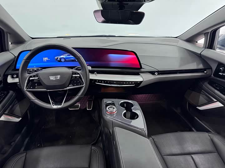 Cadillac Optiq, 2024 — фото 3 из 3