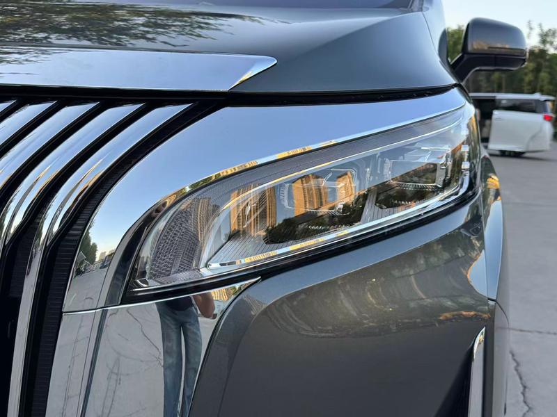 Wey 80 Hybrid, 2025 — фото 7 из 11