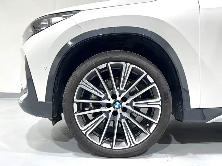 BMW X1, 2023 — фото 4 из 9