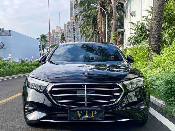 Mercedes-Benz E-Class, 2025 — фото 2 из 9