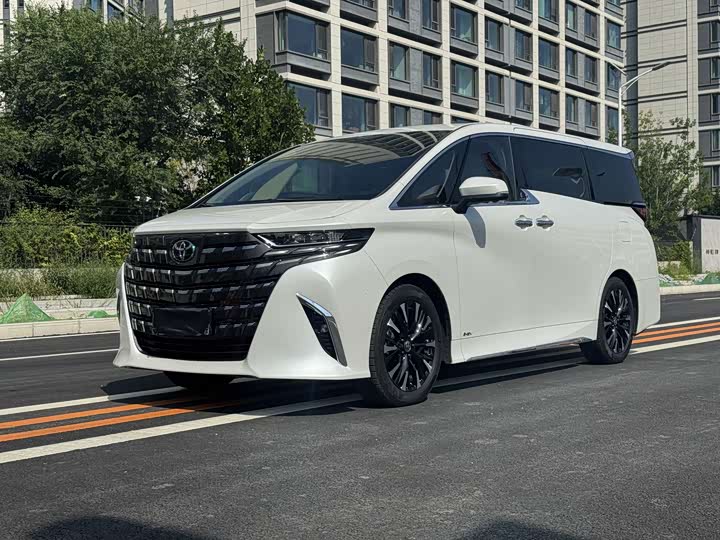 Toyota Alphard, 2025 — купить в Самаре под ключ