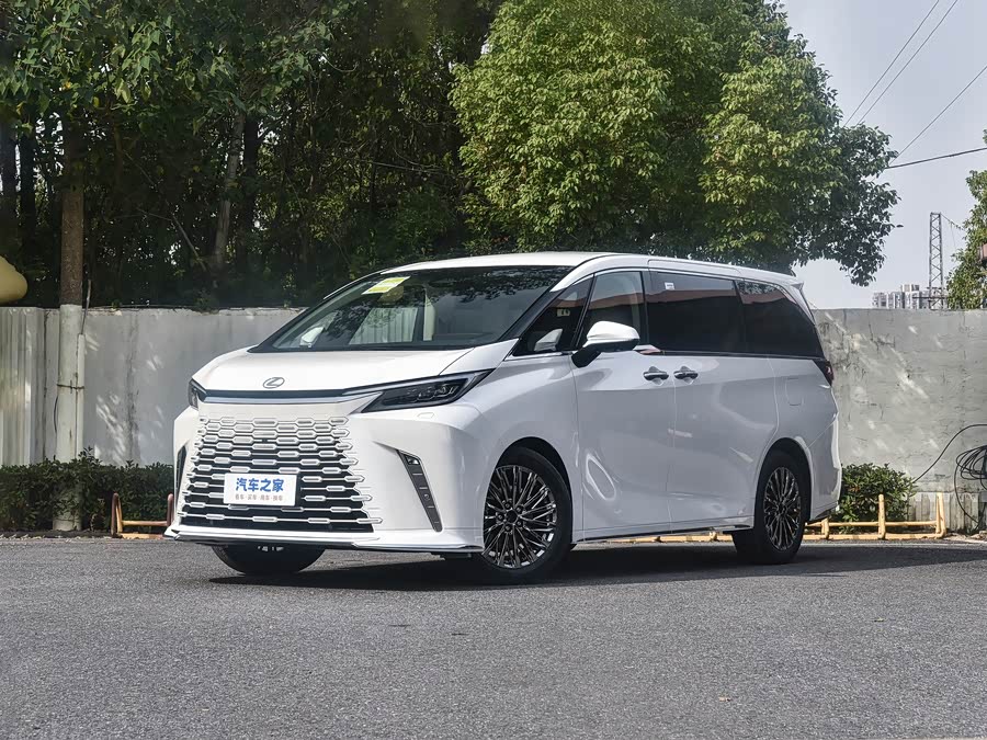Lexus LM, 2026 — купить в Нижнем Новгороде под ключ