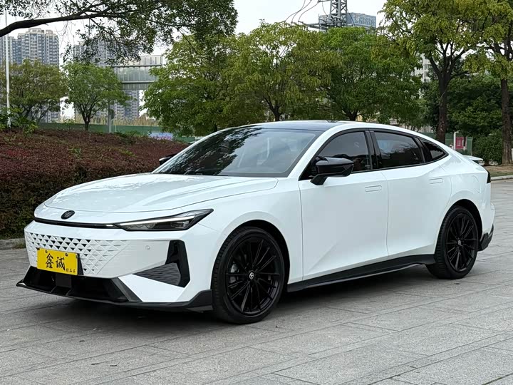Changan UNI-V, 2024 — купить в Саранске под ключ