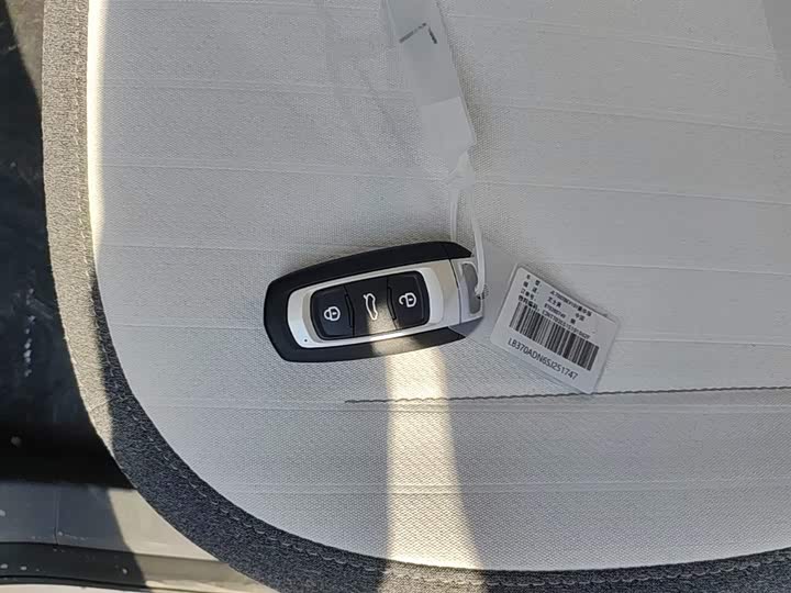 Geely Galaxy Panda Mini, 2025 — фото 9 из 9