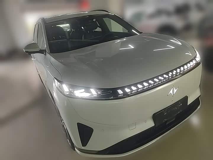 Dongfeng Yipai eπ 008, 2025 — фото 7 из 9