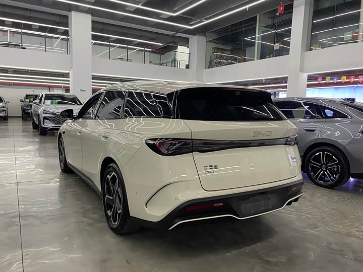 BYD Seal 06 Hybrid/EV, 2025 — фото 5 из 7