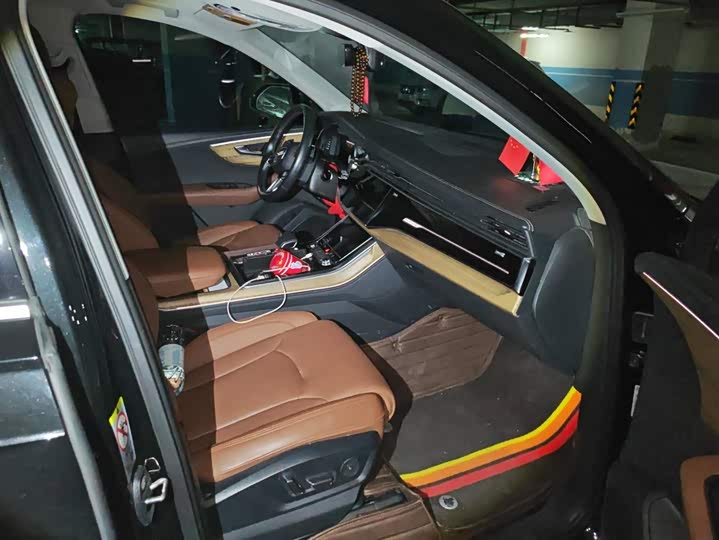 Audi Q7, 2023 — фото 8 из 9