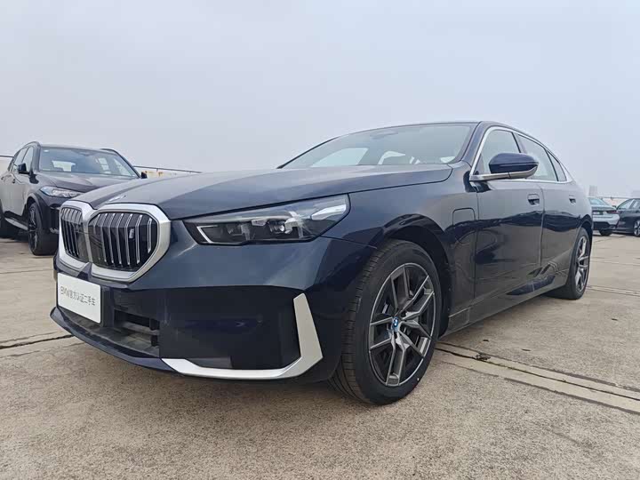 BMW i5, 2025 — купить в Самаре под ключ