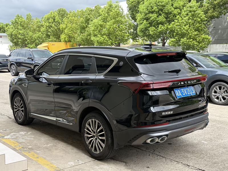 Jetour X70 Plus, 2023 — фото 4 из 12