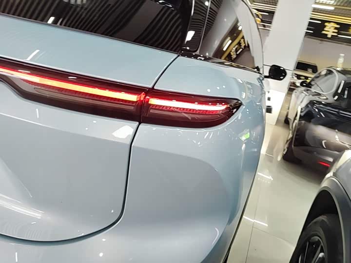 Nio ES6, 2024 — фото 8 из 9