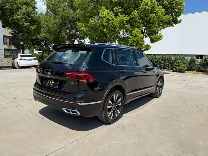 Volkswagen Tiguan L Pro, 2023 — фото 7 из 9