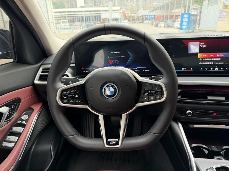 BMW i3, 2025 — фото 9 из 12