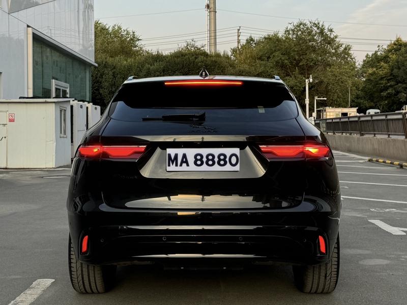 Jaguar F-Pace, 2022 — фото 3 из 10