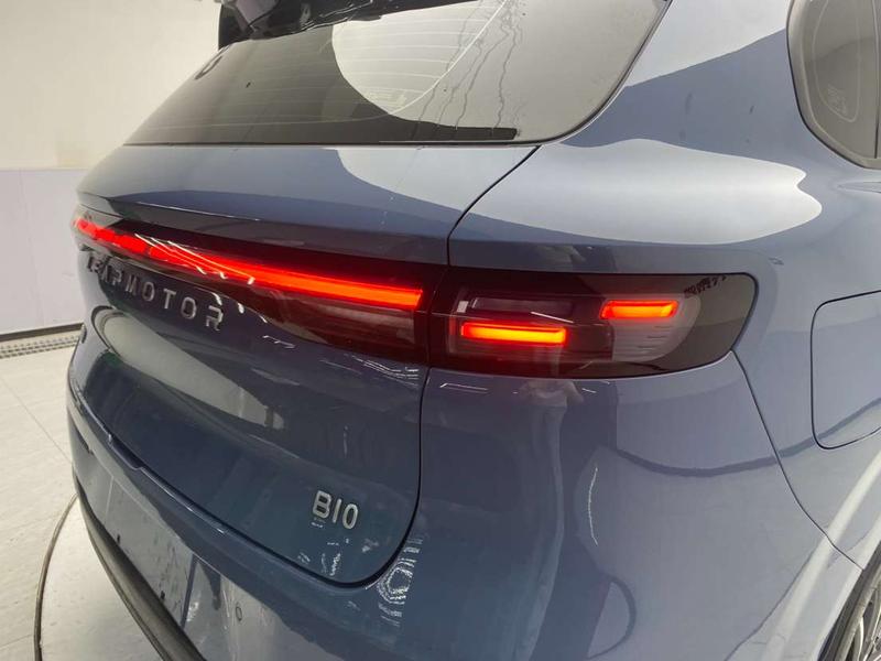 Leapmotor B10, 2024 — фото 10 из 12