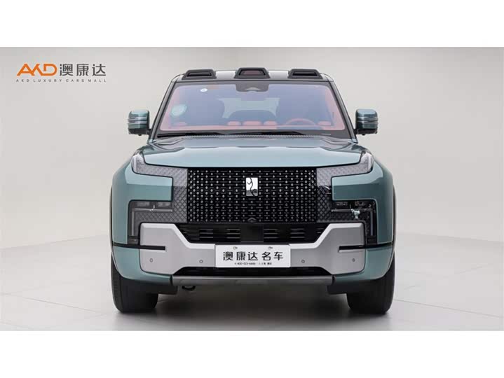 BYD Yangwang U8, 2023 — фото 2 из 9
