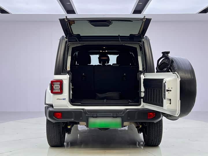 Jeep Wrangler Hybrid, 2023 — фото 9 из 9