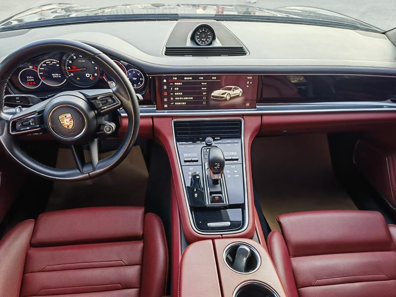 Porsche Panamera, 2023 — фото 9 из 12