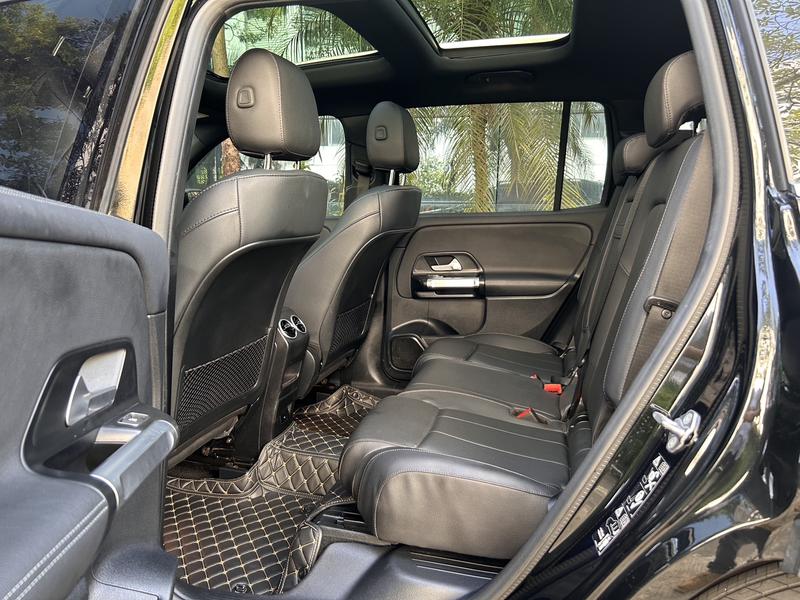 Mercedes-Benz GLB-Class, 2023 — фото 12 из 12