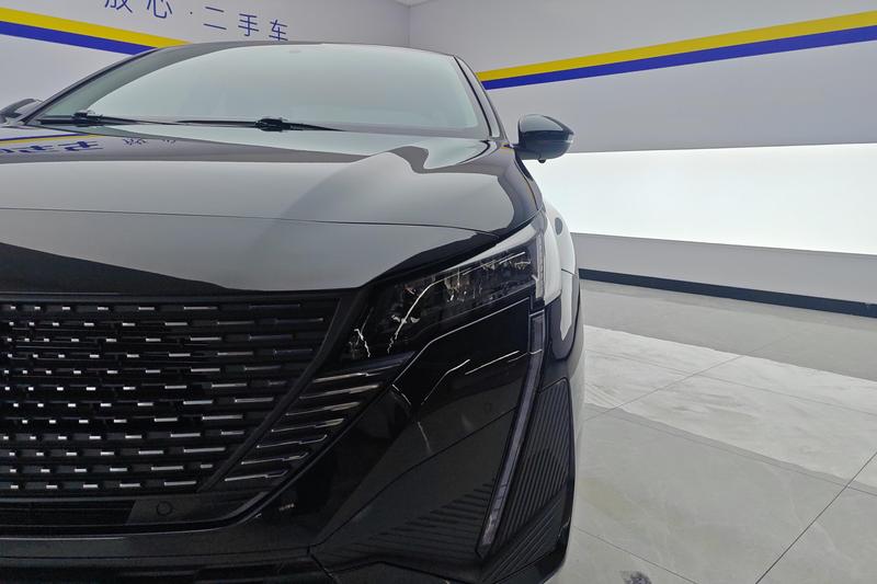 Peugeot 408, 2023 — фото 4 из 12