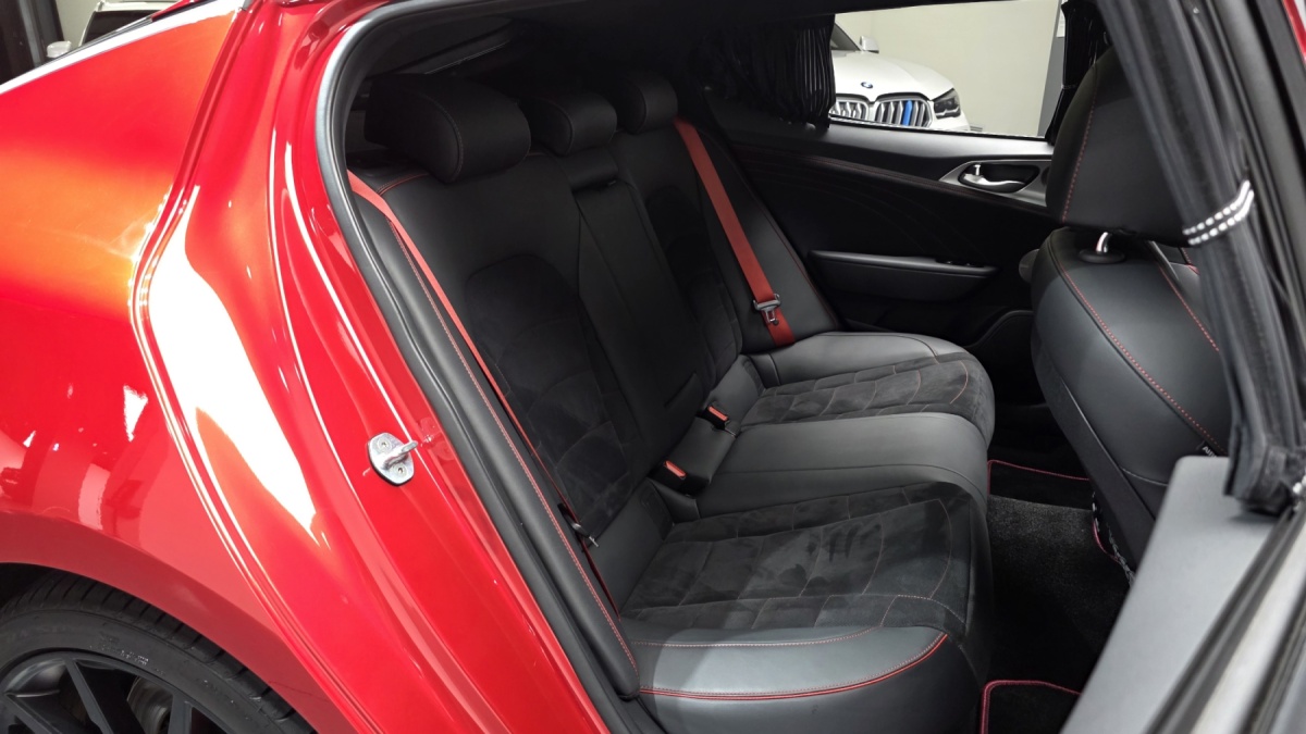 Kia Stinger, 2021 — фото 11 из 12
