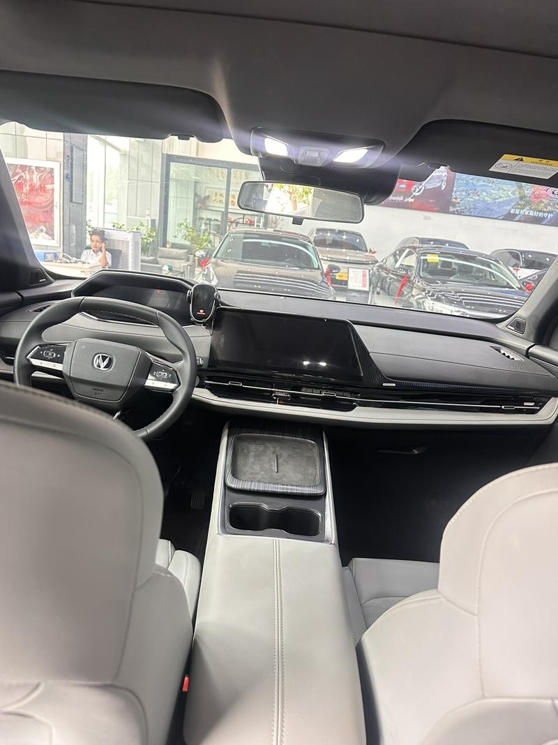 Changan CS55 Plus Hybrid, 2025 — фото 7 из 9